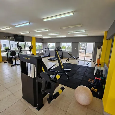 別荘 Beachfront Penthouse With Beautiful View In North Cyprus