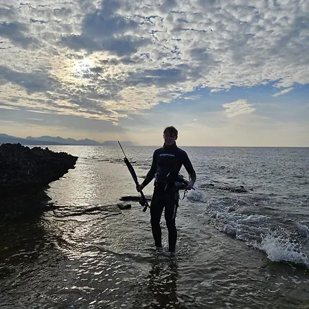 Beachfront Penthouse With Beautiful View In North Cyprus Casa de Férias