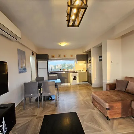 Holiday home Beachfront Penthouse With Beautiful View In North Cyprus Agios Nikolaos (Famagusta)