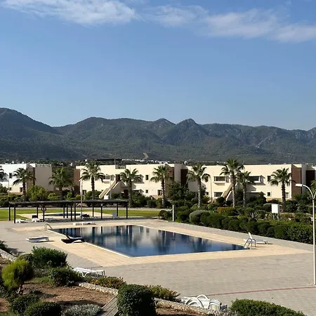 Casa de Férias Beachfront Penthouse With Beautiful View In North Cyprus