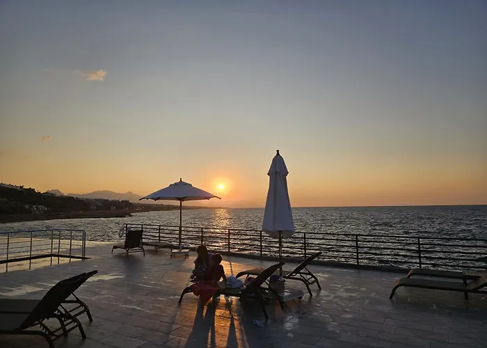 Beachfront Penthouse With Beautiful View In North Cyprus *